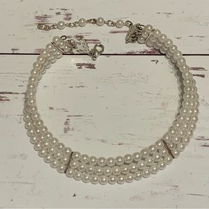 David’s Bridal 3 Strand Pearl Choker